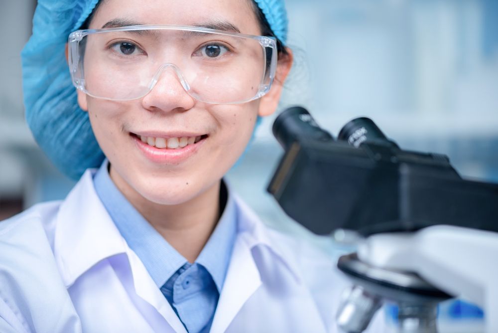 实验室里的生命守护者 医学科学技术研究中的卫生保健研究人员